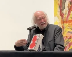 Laszlo Krasznahorkai NobelMobil E X