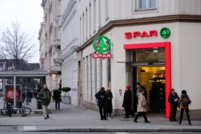 Spar In Hungary X