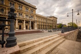 Corvinus University X