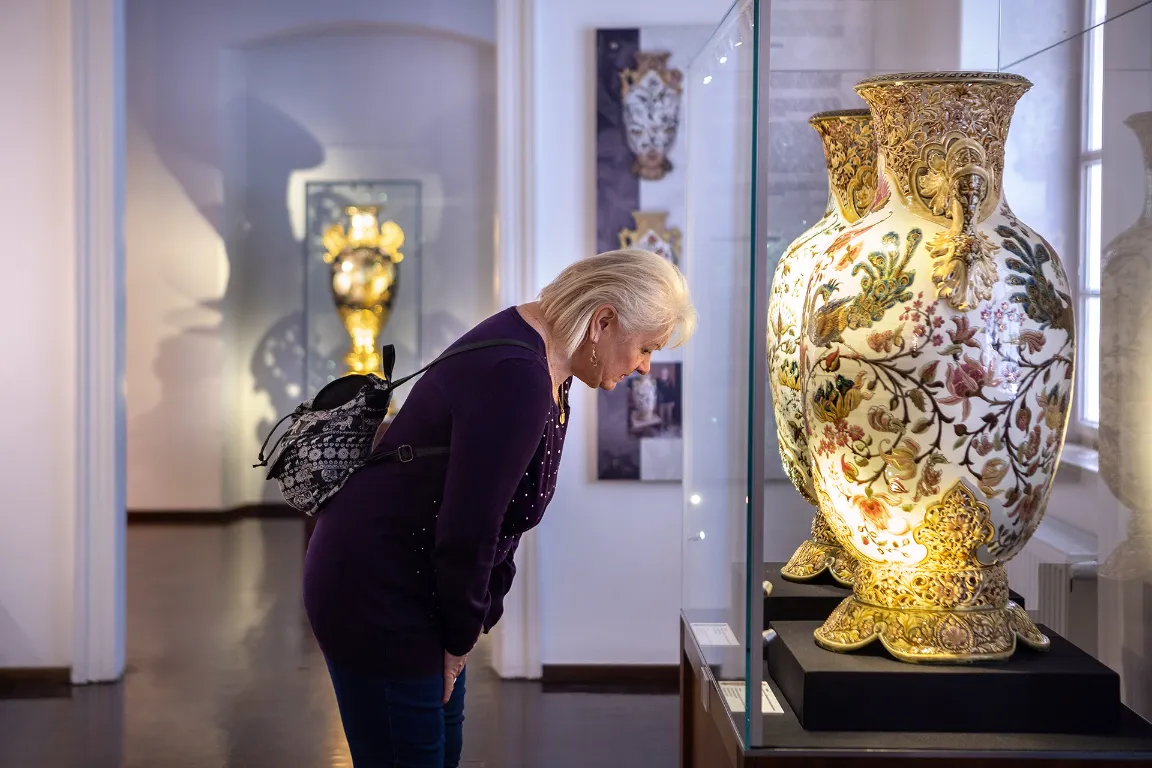 Zsolnay Pecs Art Noveau