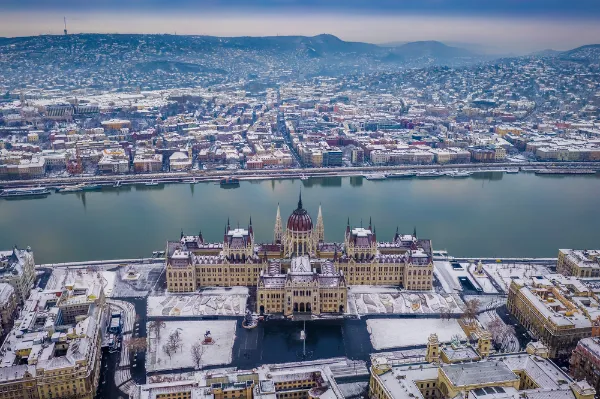 Top Hungary News Winter Budapest