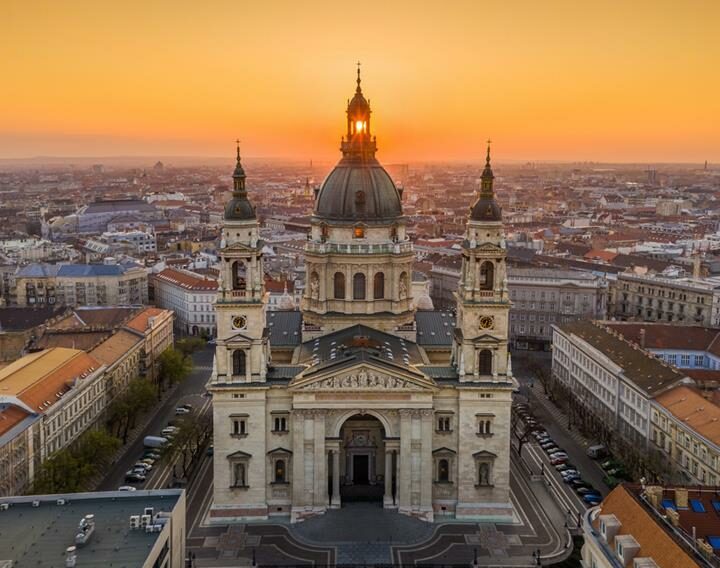 Saint Stephens Basilica Budapest Hungary News E