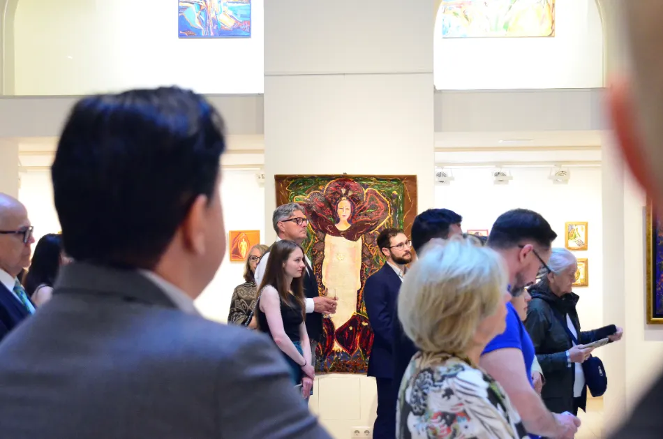 Equatorial Territories Art Exhibition Opens In Budapest