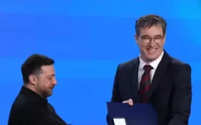Gergely Karacsony Volodymyr Zelensky X