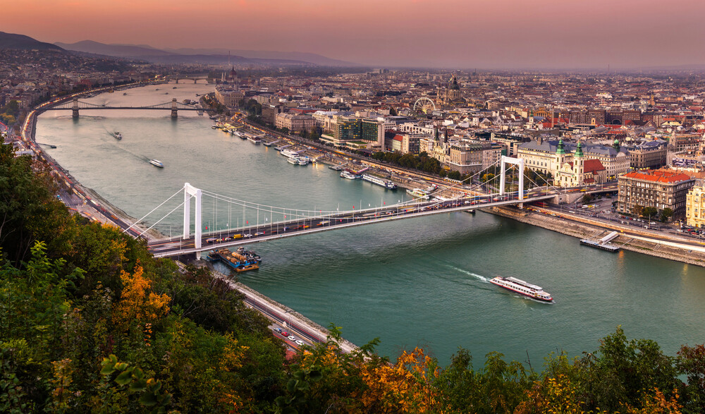 Elizabeth Bridge Danube Budapest Medieval Sword