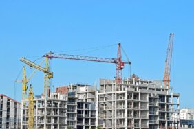 Hungarian Housing Boom Fall Permits Developments X