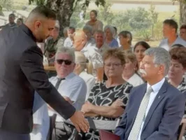 Laszlo Kover Refuses Handshake From Krisztian Koszegi E X