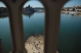 Danube Drought Budapest Parliament X