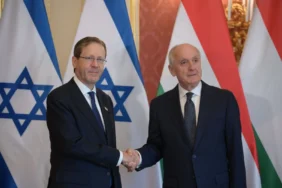 Israeli President Visits Budapest X