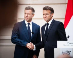 Peter Magyar Emmanuel Macron X