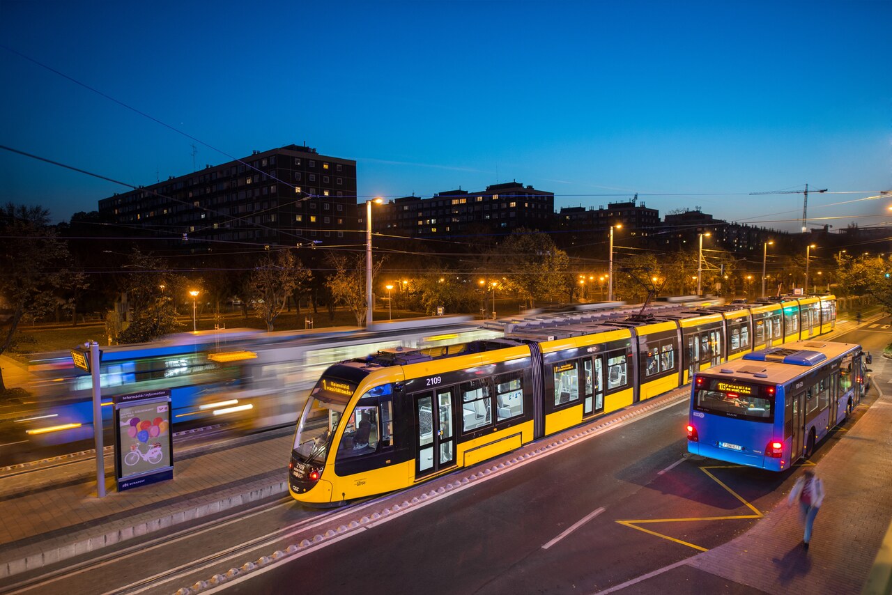 Budapest Public Transit Night Transportation Midnight Feedback