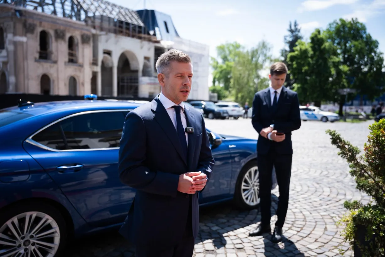 Peter Magyar Will Live Much Cheaper Than Orban