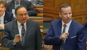 Torgyan Toroczkai X