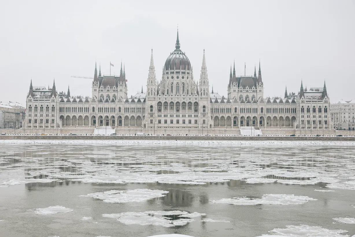 Hungarian Parliament Hungary News Winter