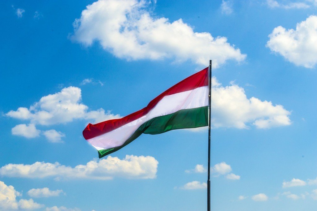旗ハンガリー