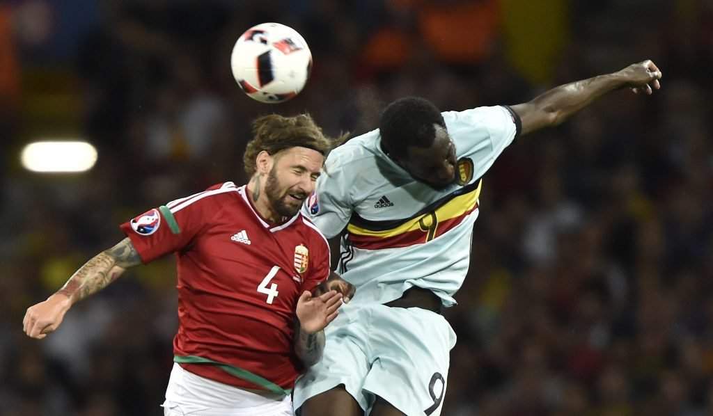 Toulouse, 26.06.2016. Tamás Kádár and Romelu Lukaku, photo: MTI