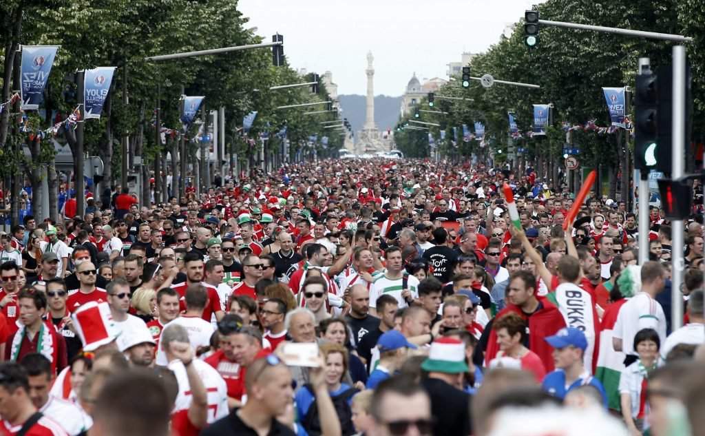 Supporters hongrois à Marseille, photo : MTI/EPA/Guillaume Horcajuelo