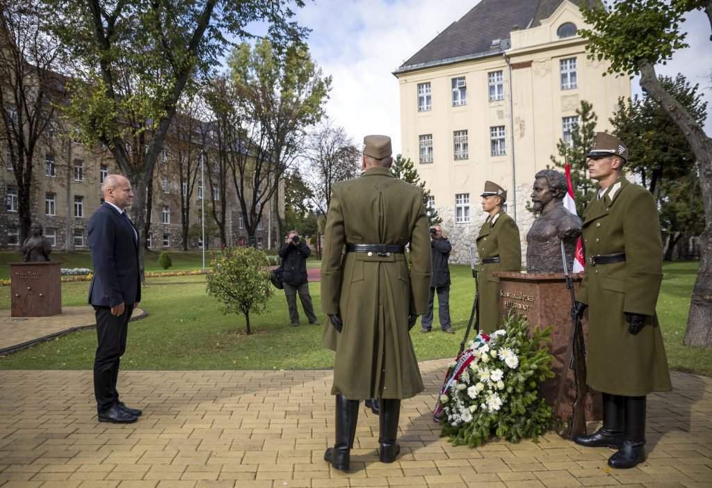 Hungary commemorates 1849 martyrs, 2016