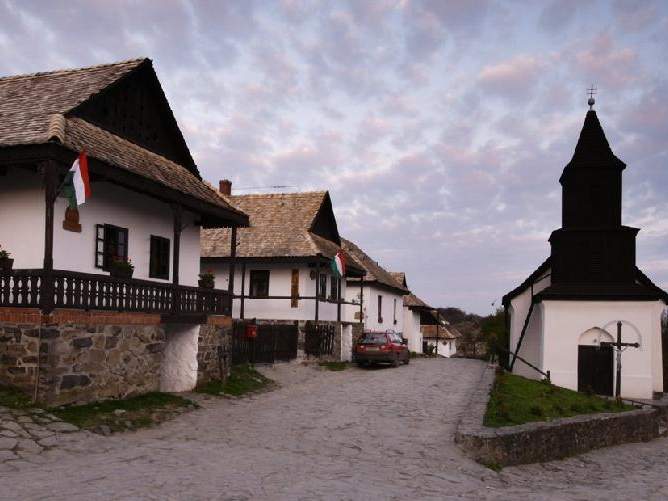 Popolo della tradizione Hollókő