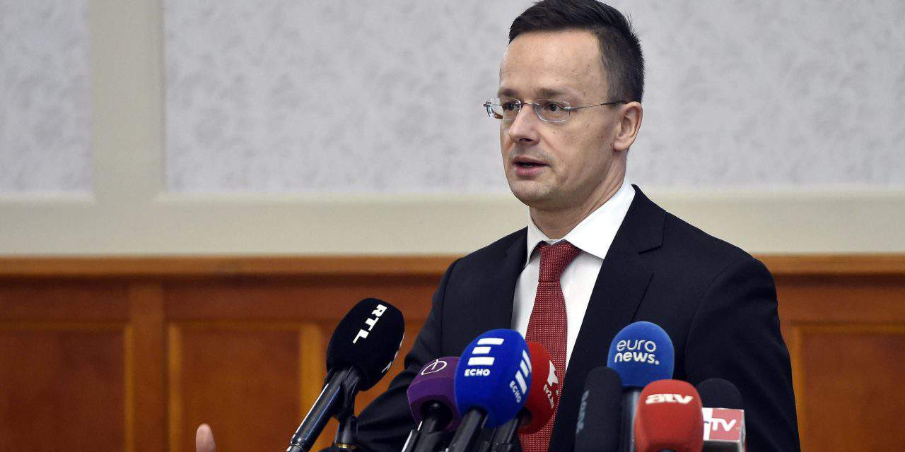 FM: Hungary to quit UN talks if draft stays ‘pro-migration’