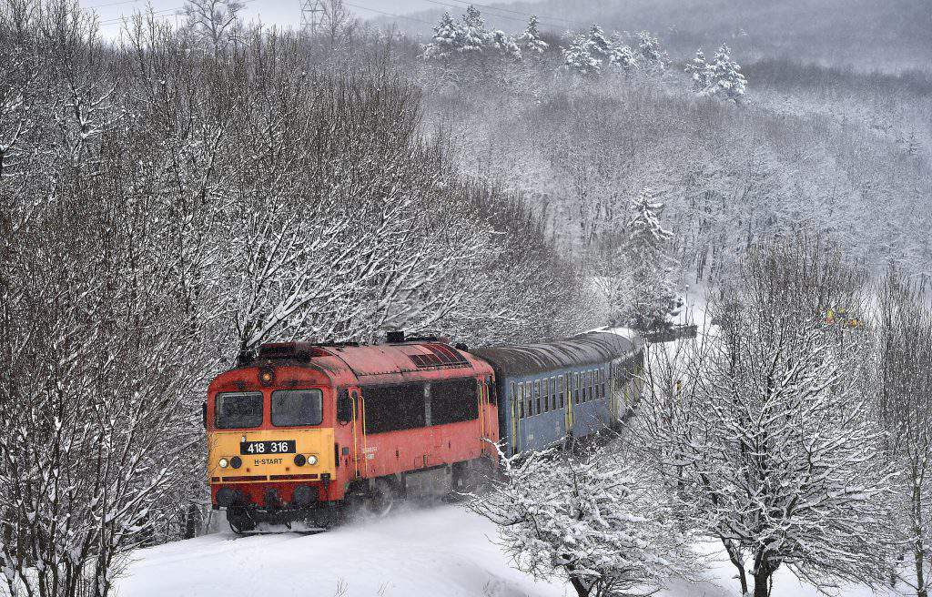 vreme zăpadă ungaria frig extrem