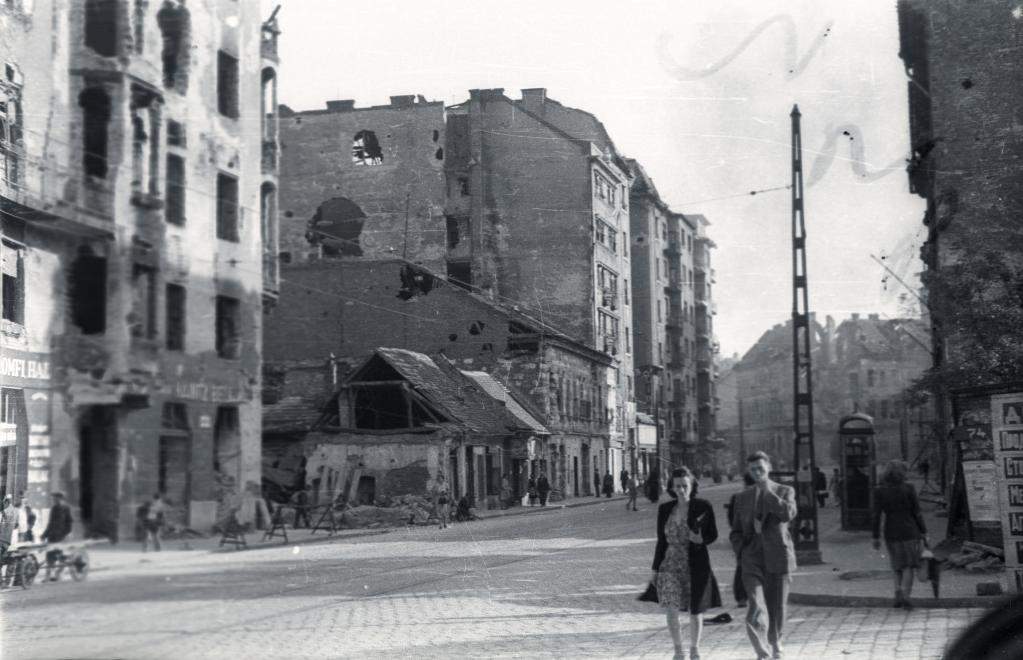Hungary Budapest war destruction building