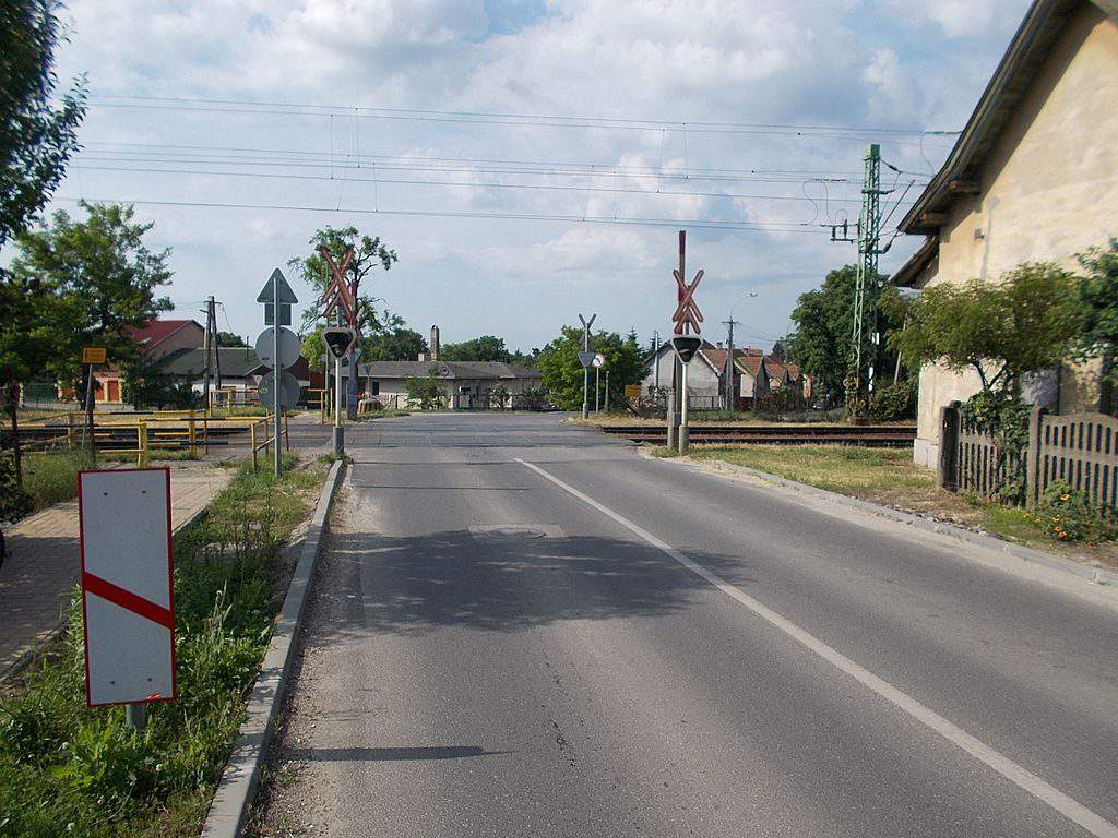 railroad crossing vasúti kereszteződés