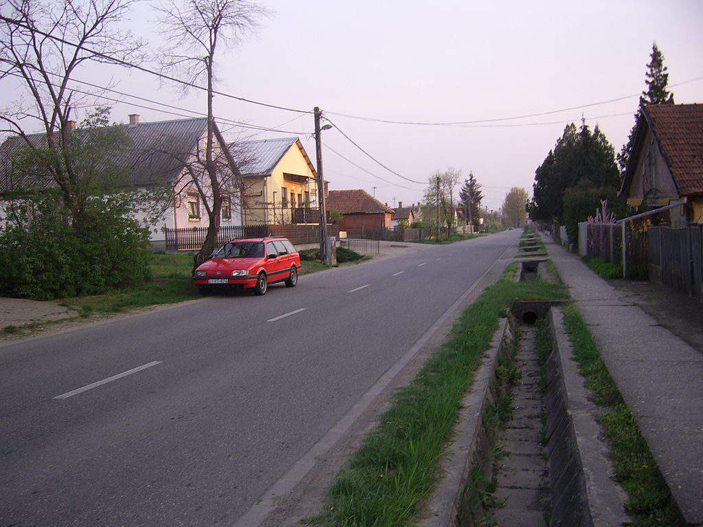 közút public road