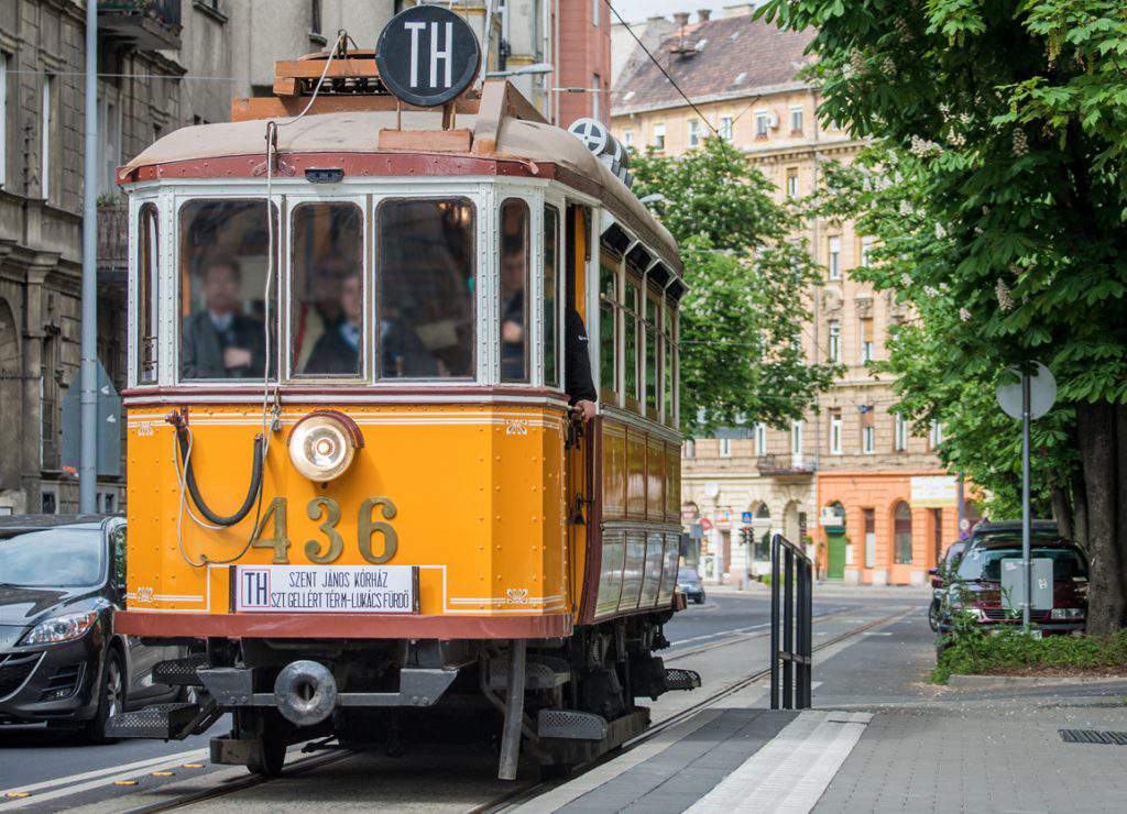 tram villamos budapest heritage nosztalgia