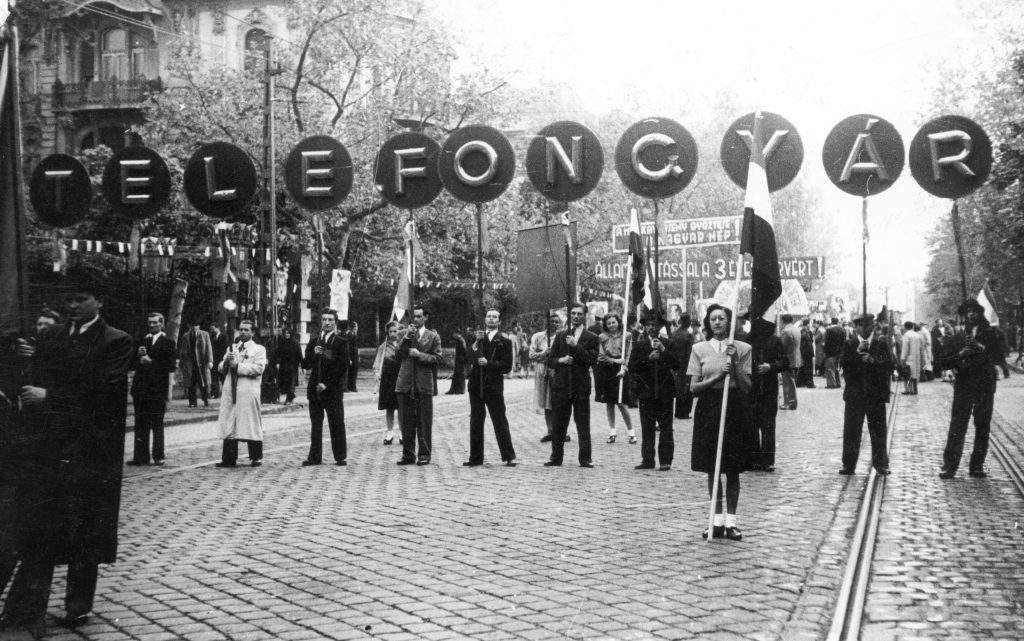 1er mai défilé socialiste ouvrier