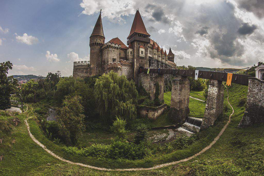 dvorac vajdahunyad, Rumunjska