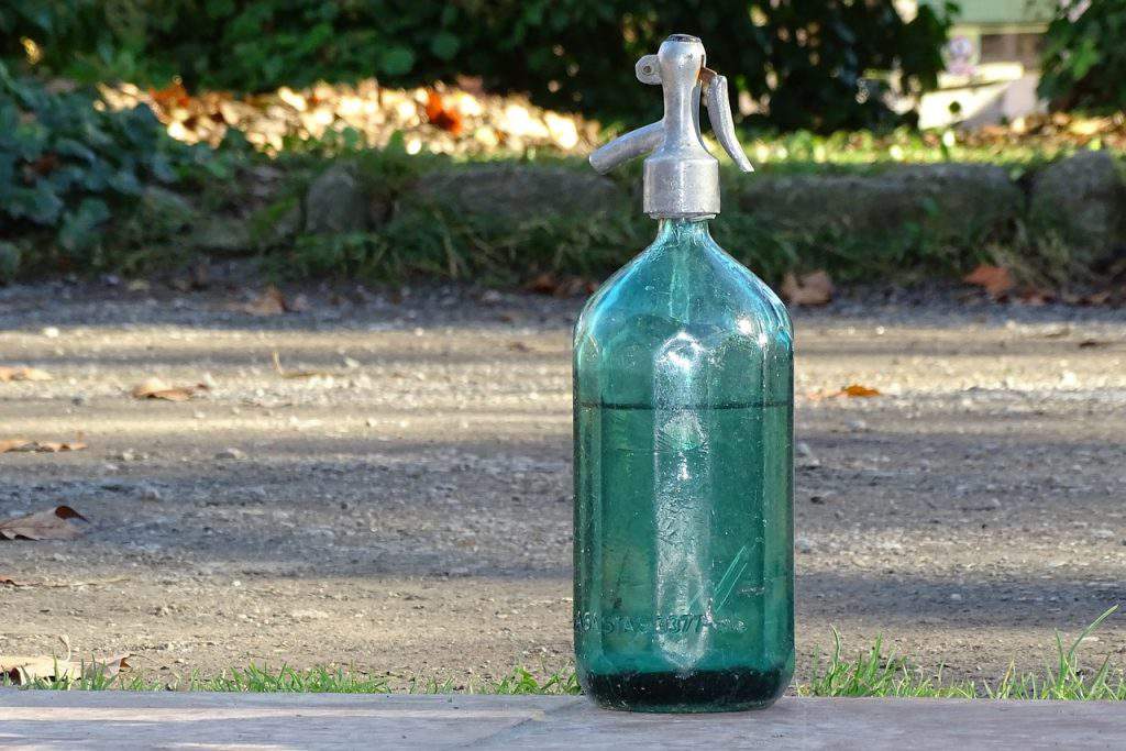 bouteille de siphon d'eau gazeuse