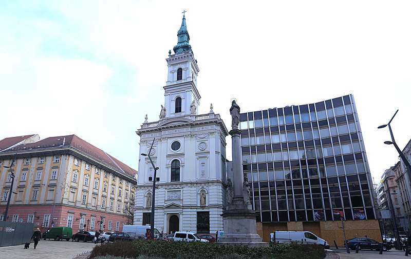 Szervita tér Budapest