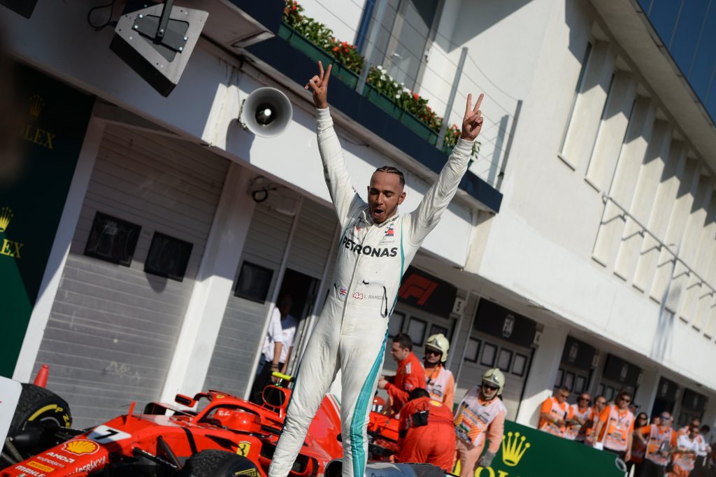 Hamilton gewinnt den F1 Großen Preis von Ungarn 2018