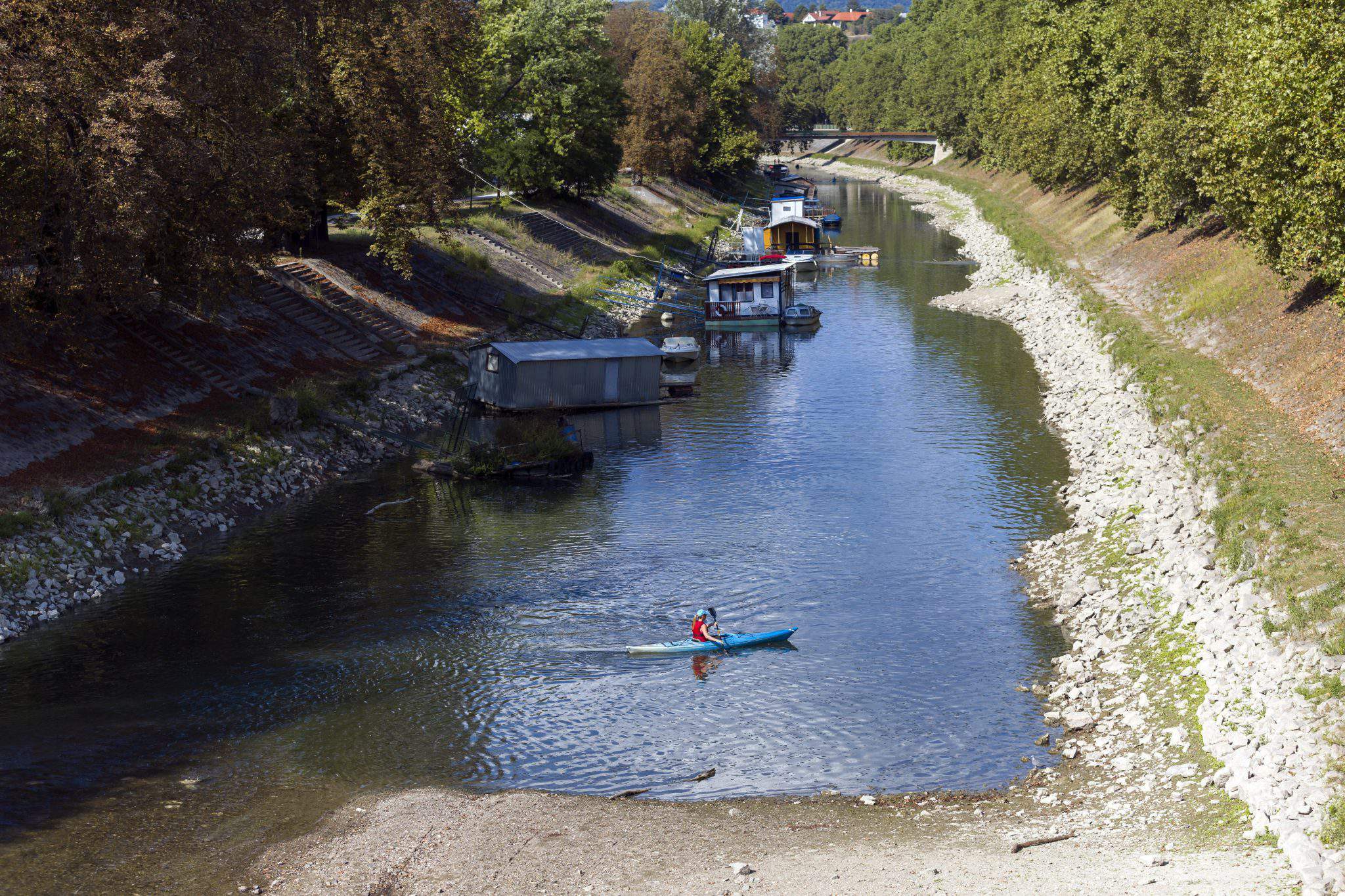 Lowest water levels recorded at several points on Danube! PHOTO