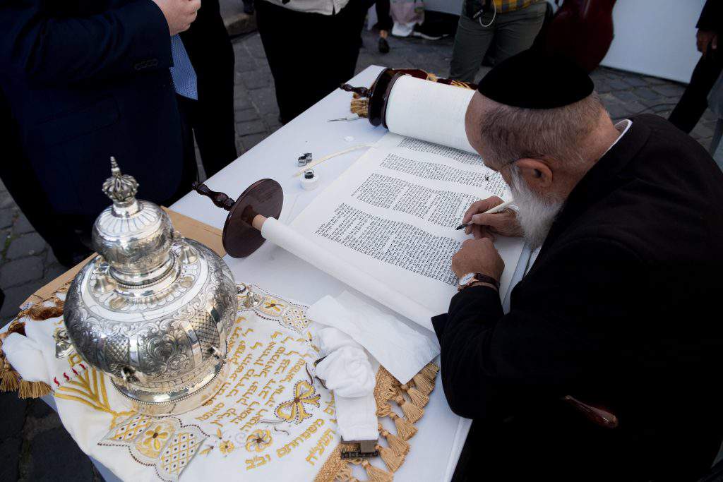 Synagogue in Buda Castle reconsecrated 