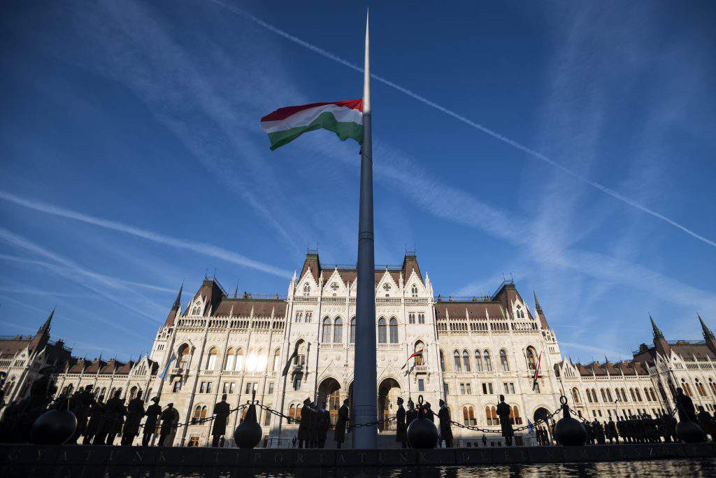 Vzpomínka na maďarskou vlajku