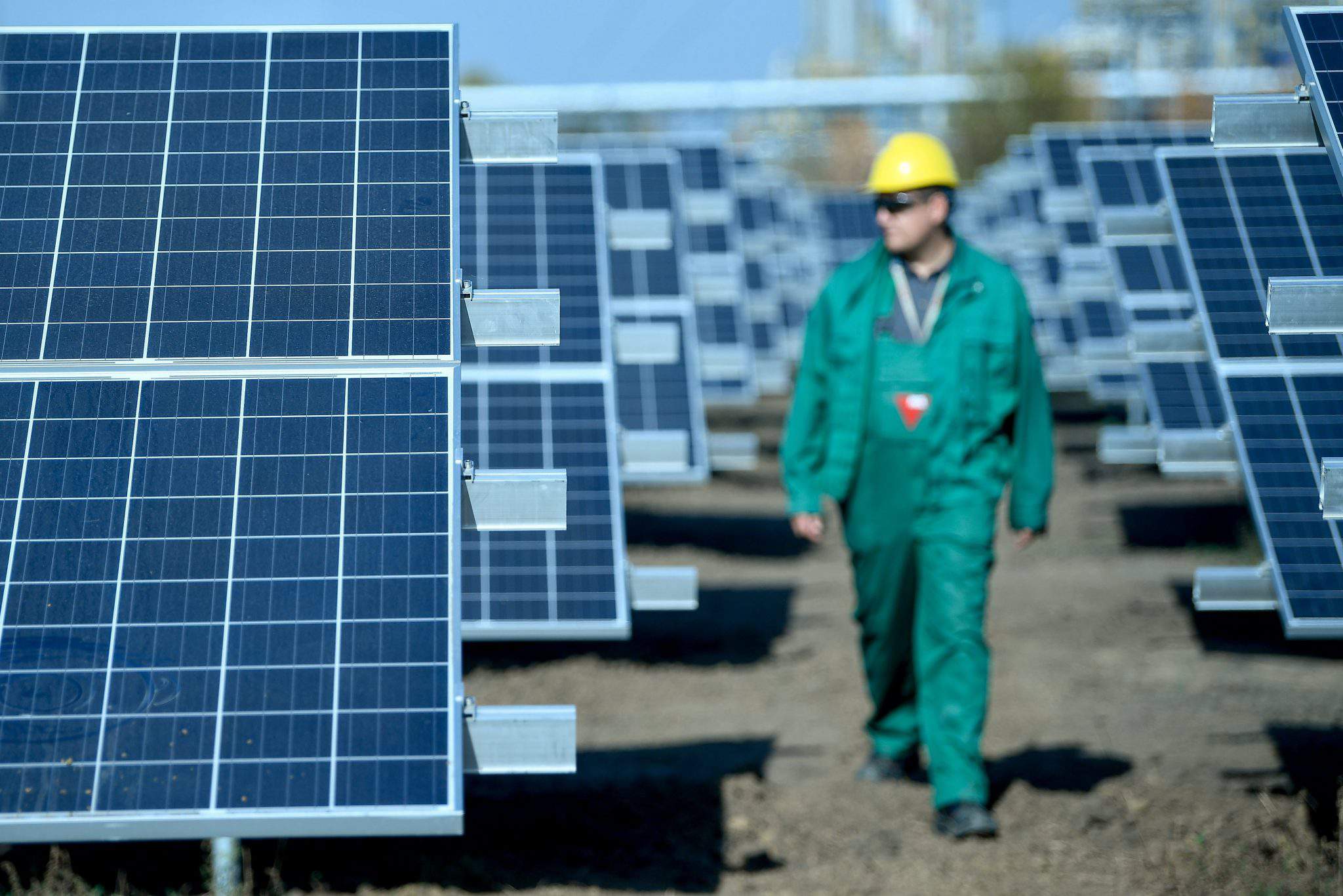 labour market solar panel