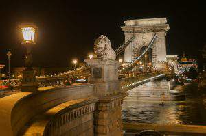 Řetězový most, Budapešť
