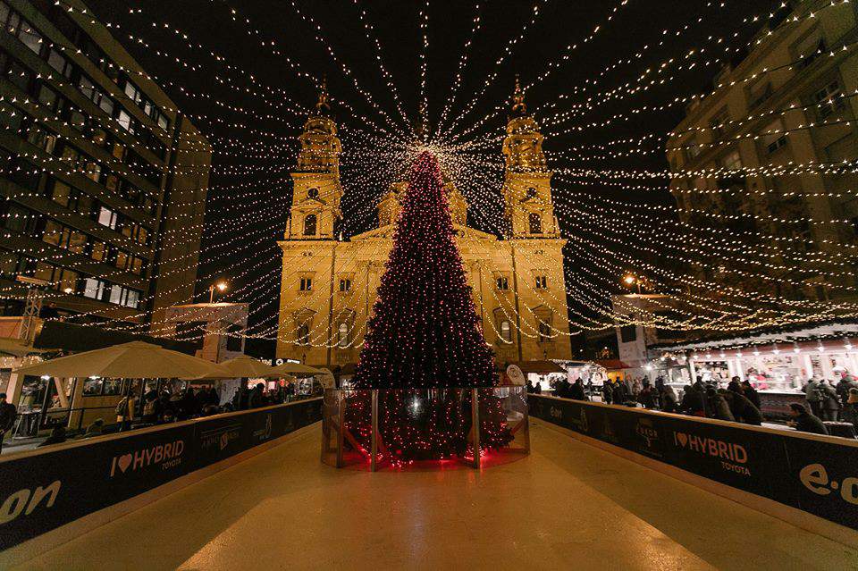 Рождественский рынок Васар Будапешт