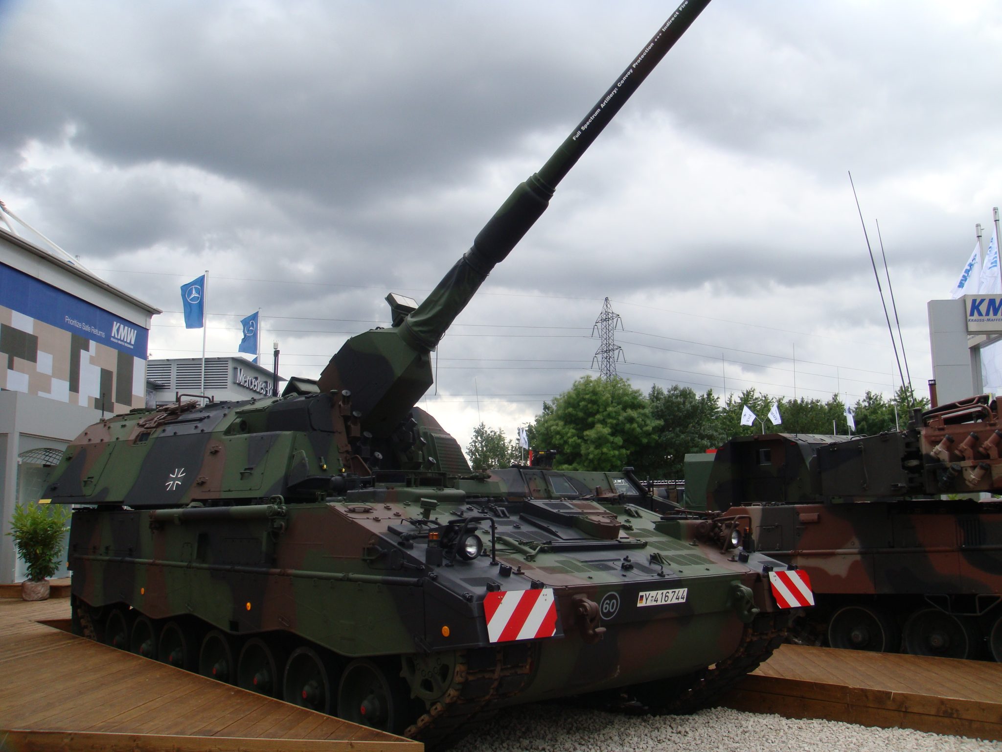 Panzerhaubitze 2000 坦克火炮 Löveg Tüzérség