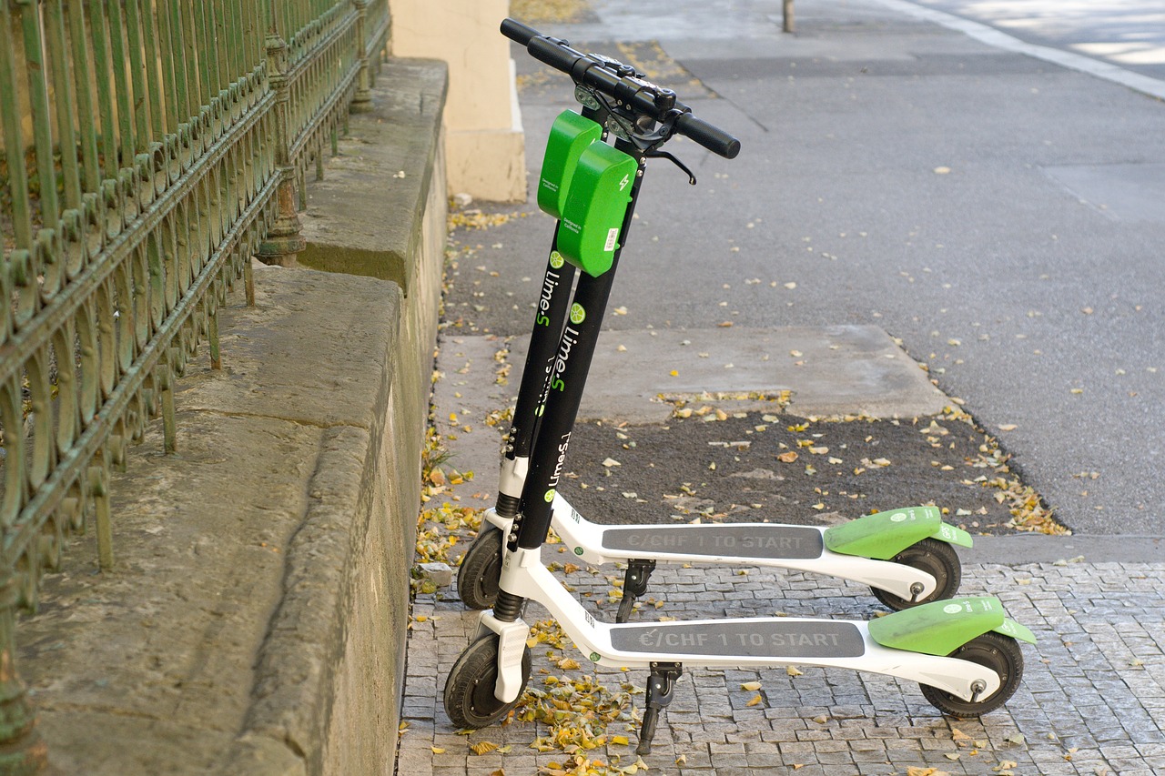 electric scooter, lime, budapest, hungary, usa
