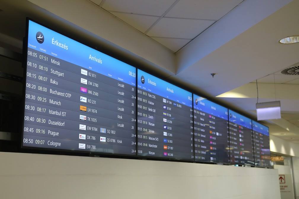 Budapest Airport, screen, airport, Hungary, digital