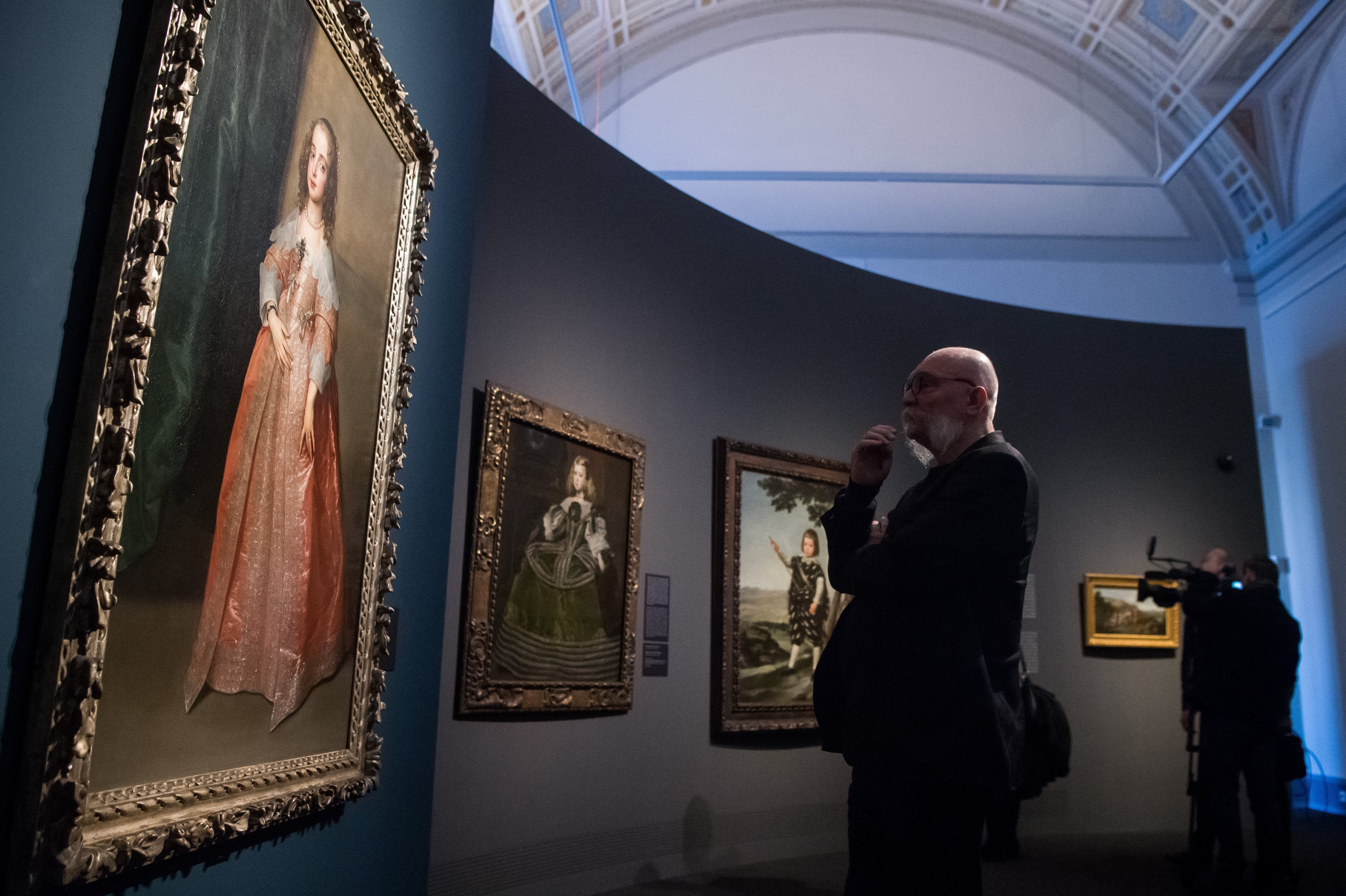 Budapest's Museum of Fine Arts buys Van Dyck portrait
