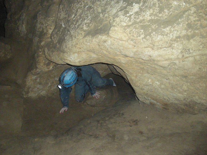 Visita a la cueva de Pál-völgyi