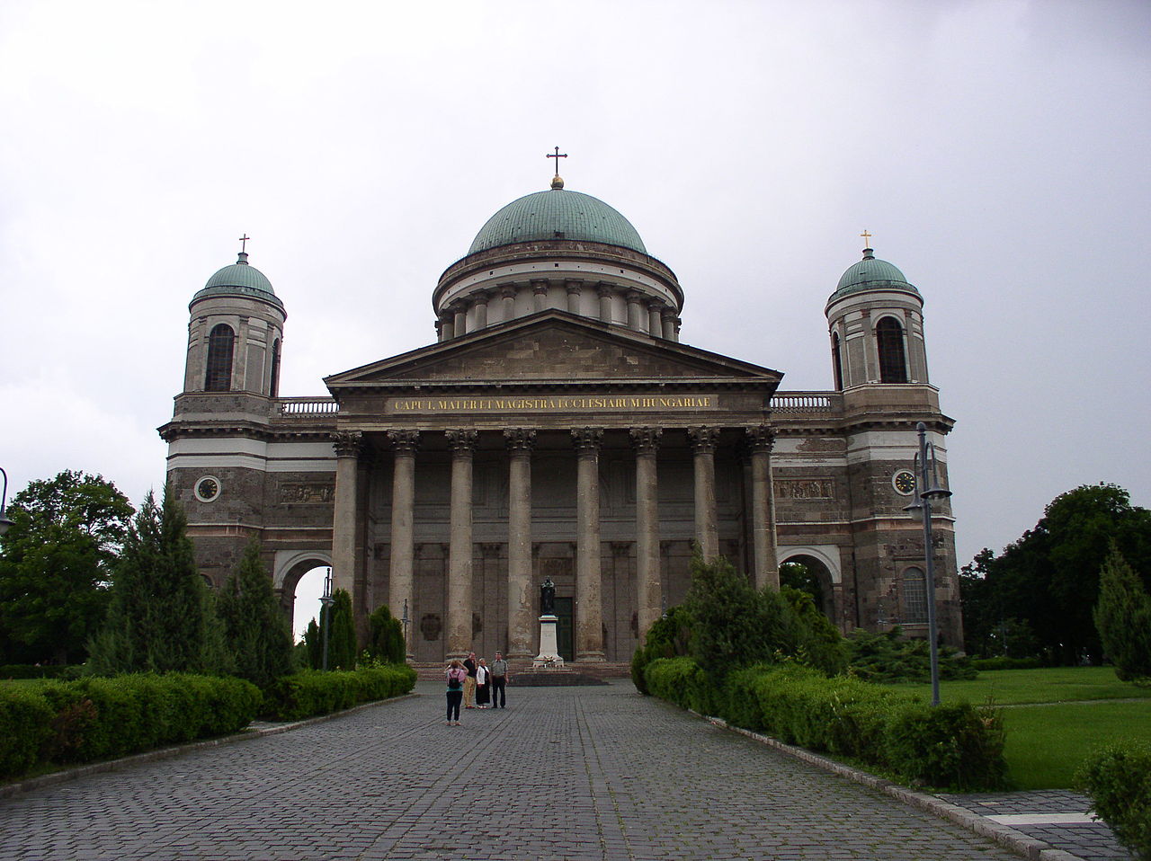 Bazilika Esztergom, Mađarska, zgrada