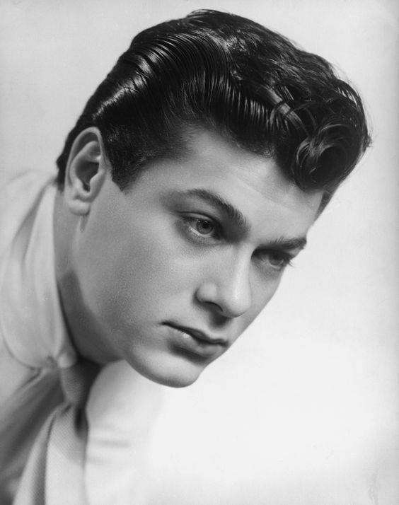 Tony Curtis, actor, Hungary