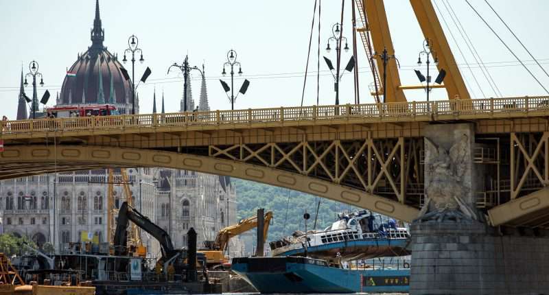 Tourist boat capsized in Budapest – why did the warning 