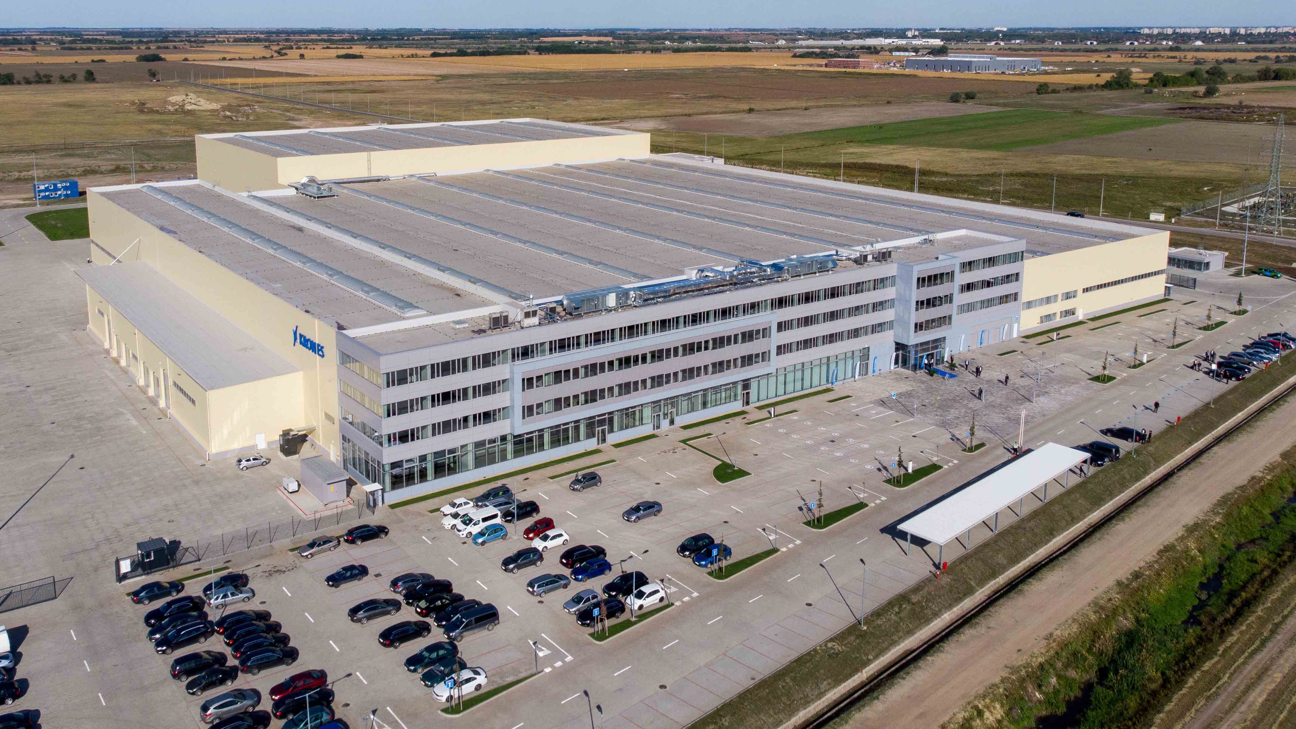 Krones inaugurates HUF 15 bn plant in Debrecen