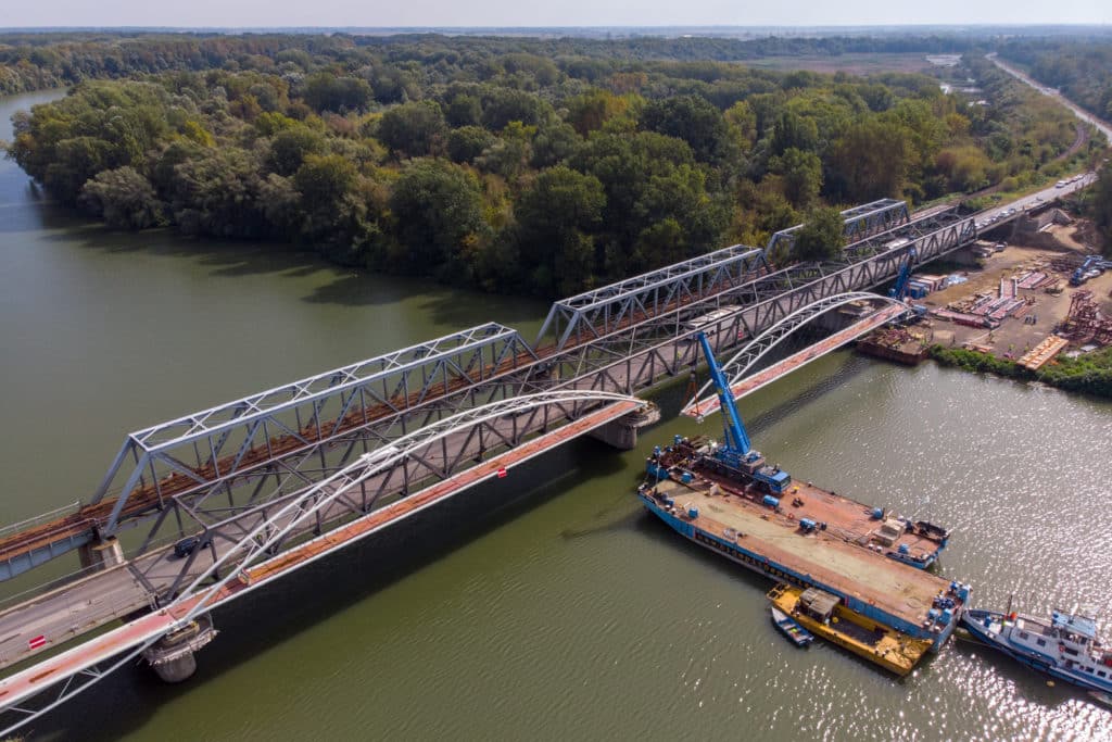 new tisza bridge